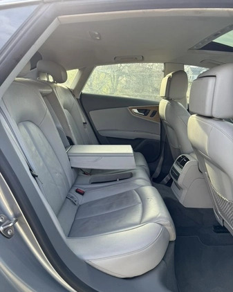 Audi A7 cena 38900 przebieg: 70042, rok produkcji 2012 z Iława małe 596